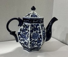 Ceramic Teapot Blue White Floral 7 Inch Tall ...