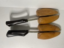Rochester Shoes Tree Co. Split-Toe Shoes Keeper Pair With A 4 Marker