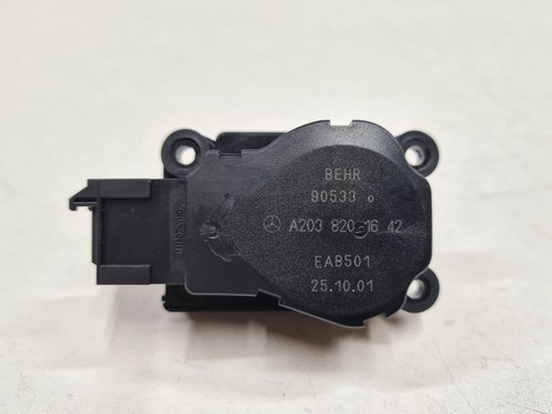 Mercedes-Benz C W203 2002 Stellmotor Heizung Klima A2038201642 Benzin VLU6472