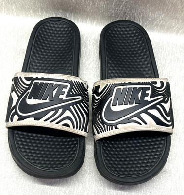 Nike Slip On Slides SandalsBlack & White AJ6745-100 Womens Size 8