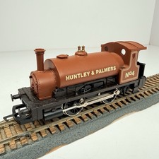 OO Scale Hornby R174 Huntly & Palmers 0-4-0T Tank Steam Locomotive