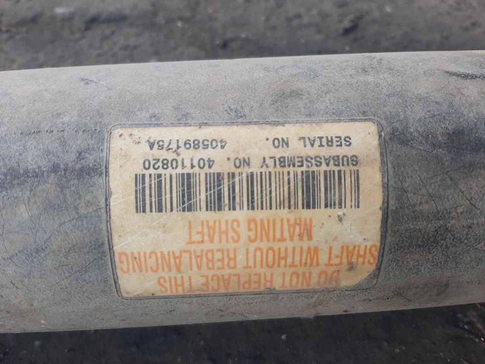 GMC SIERRA 3500 2011-2016 camioneta eje de transmisión trasero chasis 4x4 doble cabina 23251145 Foto 3 de 4