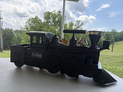 #ad O Gauge 0 4 0 Steam Locomotive quot;The Pioneerquot; Black Gold Analog AC 3 Rail $60.00