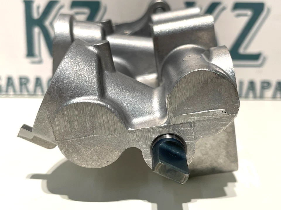 Suzuki Genuine GSXR GSX-R 600 750 Oil Pump Assy 16400-01H00 NEW - Imagem 3 de 4