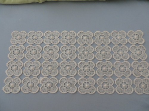 VINTAGE – Spitzendeckchen, Kunstfaser, weiß, 40 x 18 cm (542)