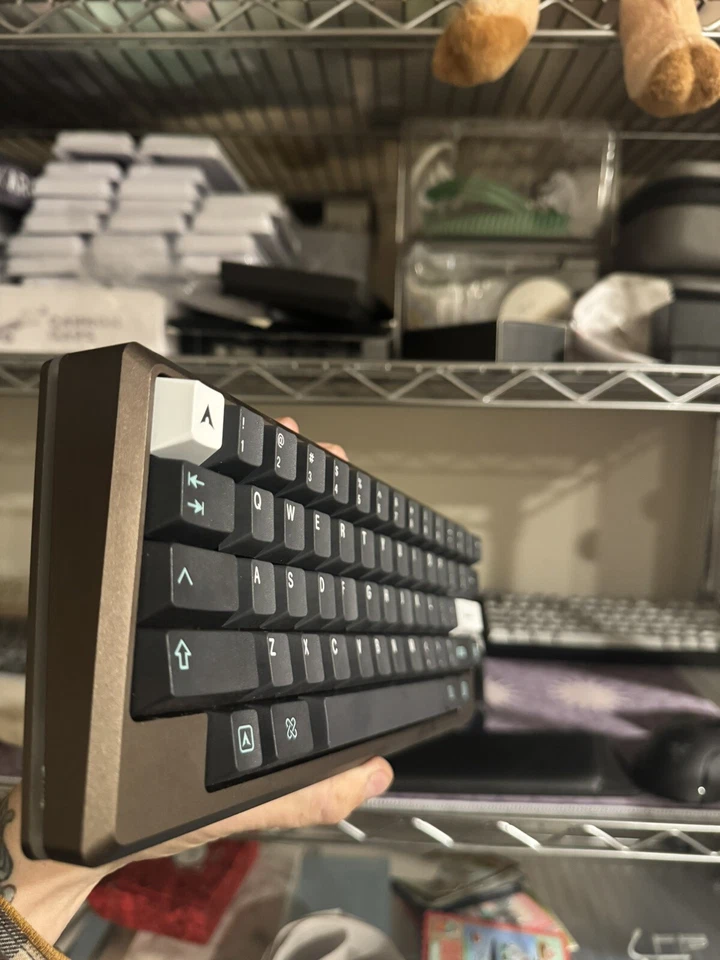 custom mechanical keyboard Tokyo 60 - Image 2 of 4