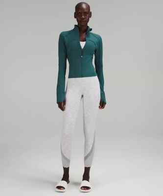 NWT Lululemon Ribbed Nulu Cropped Define Jacket Green Jasper SZ8