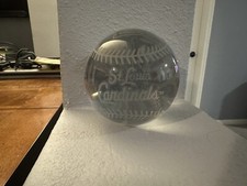 St Louis Cardinals Crystal Ball Paperweight MLB Accessory Awesome Piece