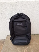 Yeti Crossroads 27 Backpack