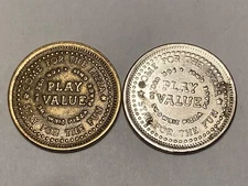 2 Small letter Showbiz Pizza Place / Chuck E Cheese tokens