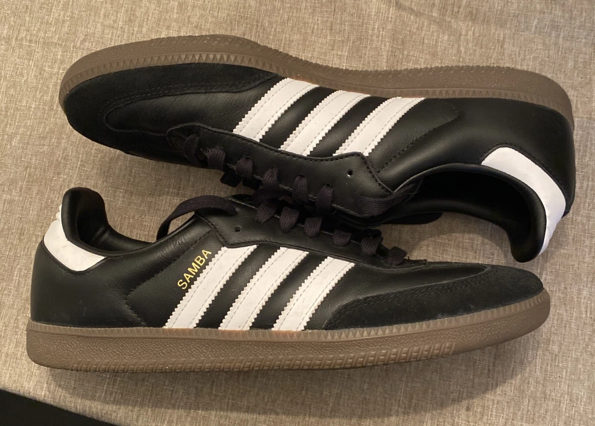 adidas gazelle silver green womens adidas Samba Classic Indoor Soccer Shoes