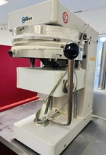 UNIVEX PIZZA DOUGH PRESS MODEL SSPZ40PJ-01 COUNTERTOP YEAR 2020 EXCELLENT