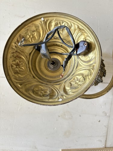 Vintage Ornate Gas Light Style Wall Light Sconce Etched Glass Shade - Picture 22 of 23