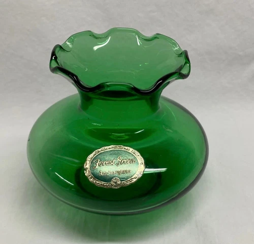 Vintage Anchor Hocking Forest Green Glass Ruffled Edge Bud Flower Vase w/Sticker