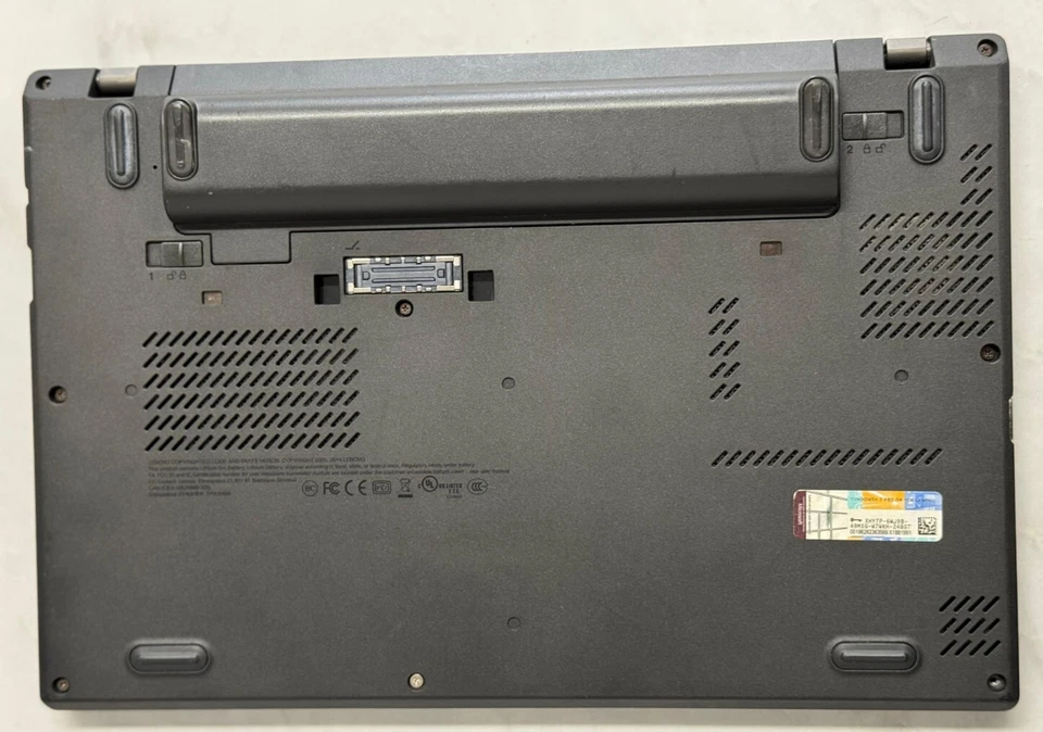 Pc Portable Lenovo Thinkpad x250 core i5 5eme gen 8 Go Ram 256 Ssd En Bon Etat - Photo 4/4