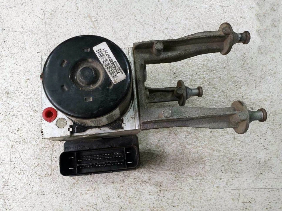 Dodge Charger 2008 ABS módulo de bomba de freno antibloqueo pinzas de pistón único Foto 2 de 4