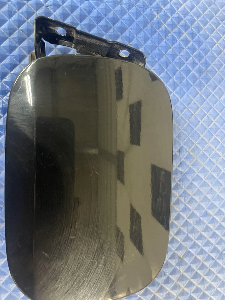 03-09 Mercedes Benz W211 E500 Rear Fuel Tank Door Black Oem Tested * - Image 3 of 4