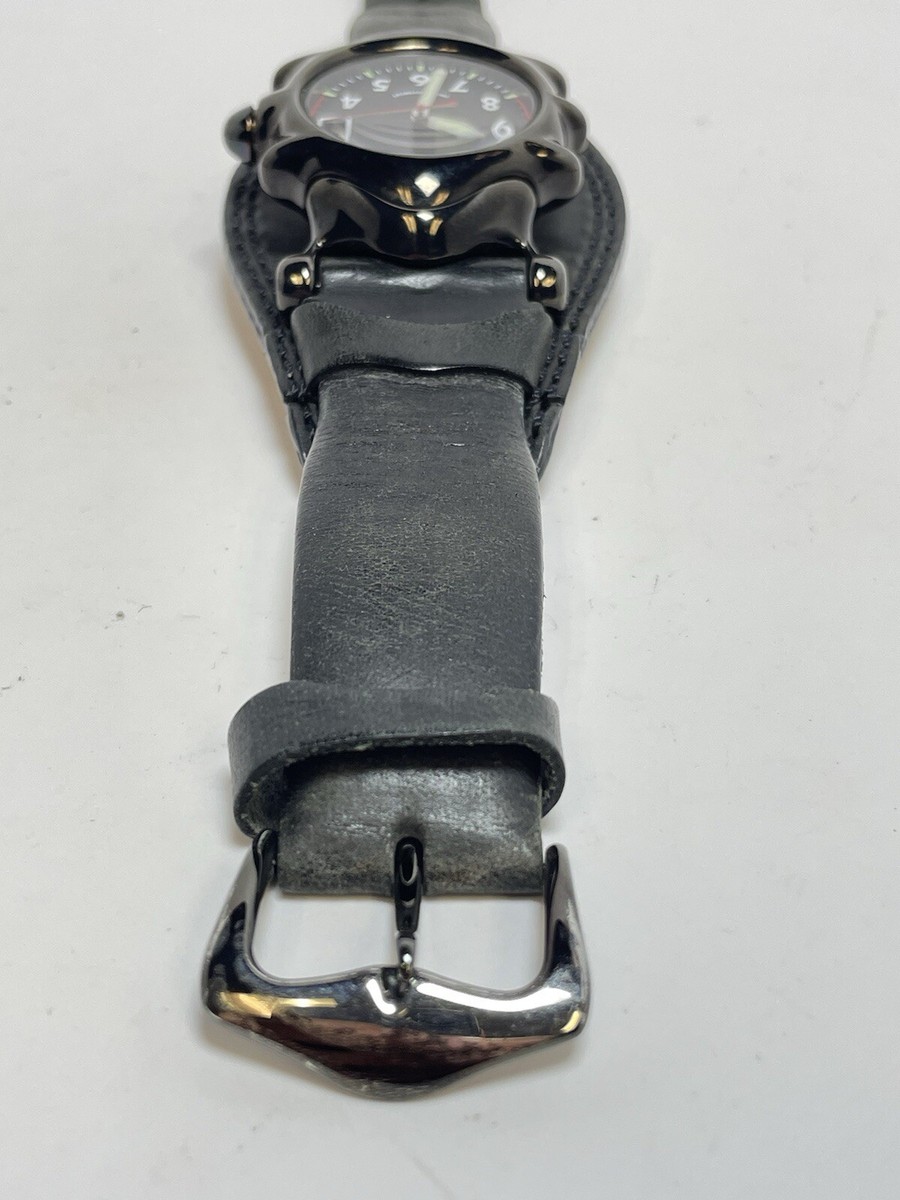Oakley Saddleback Black Watch Leather Sapphire Crystal (New Oakley Saddleback Black Watch Leather Sapphire Crystal (New