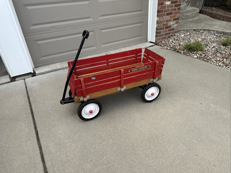 Vintage (1980’s) Radio Flyer Town And Country Wagon