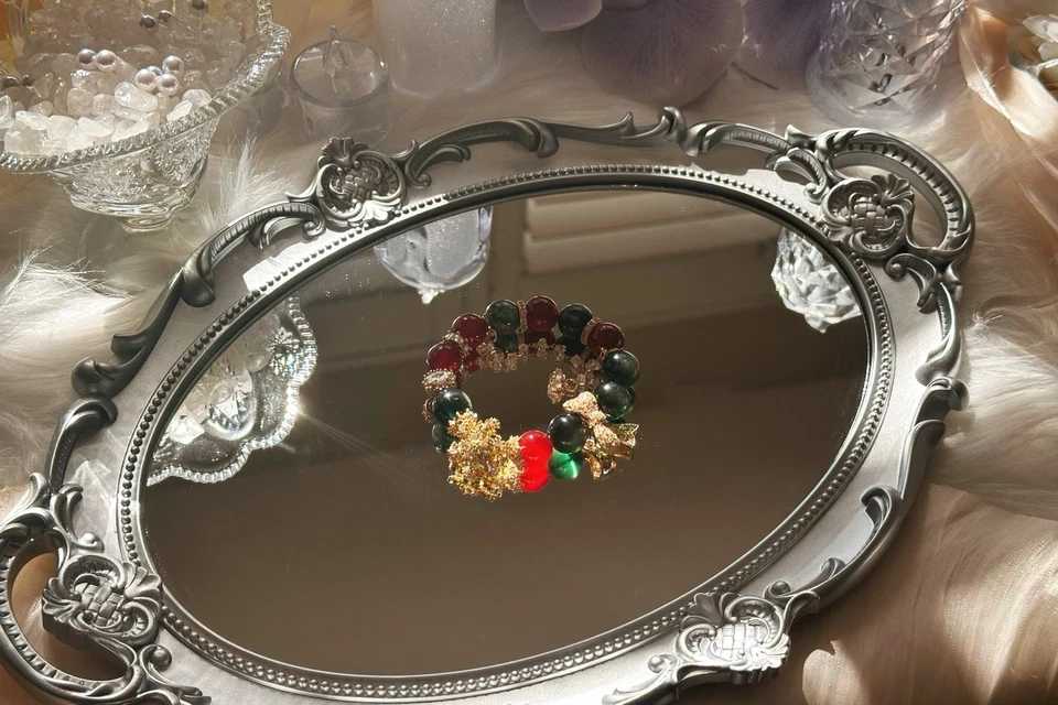 One & Only | Navidad | Cinabrio × Lepidolita × Ágata Roja × Pulsera de Serafinita Foto 2 de 3