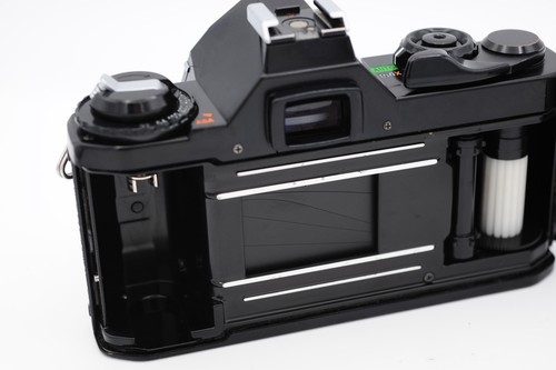 Asahi PENTAX MV1 Auto 35mm black SLR camera body. EXC+ condition FREE P &P! - Picture 9 of 10