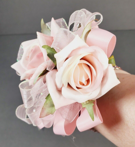 NEW Wrist Fantasy Jewelry Hand Corsage Pink Roses Flowers Bracelet Prom/ Weeding - Picture 5 of 17