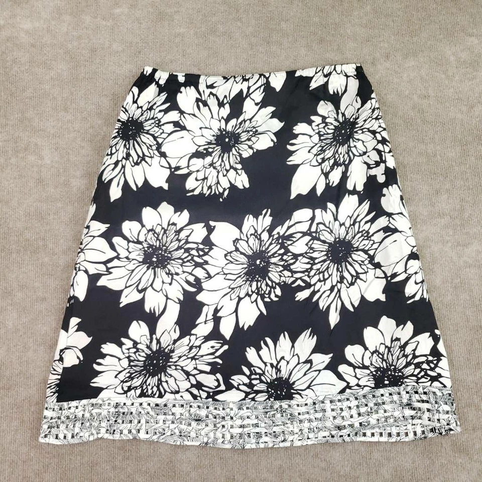 Falda Chico's Línea A Mujer 1 Negro Blanco Floral Forrado Dobladillo Recortado Foto 2 de 4