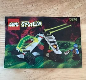 LEGO UFO Radon Rover 6829 RARE, complete w/ book