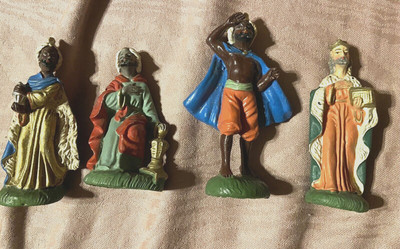 4 Piece Vtg Three Wise Men King Composition Nativity Figures 4.5  PUTZ VILLAGE