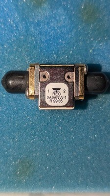Renaissance electronic high frq 12.2 GHz - 12.7 GHz. Microwave RF Isolator SMA  