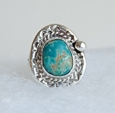 Beautiful Navajo Sterling Silver Turquoise Ring  Size 8.25  7.7g  Artisan Vin