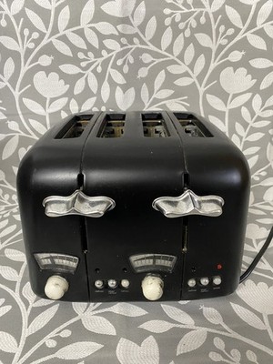 Delonghi Schwarz 4 Scheiben Toaster Edelstahl gebraucht