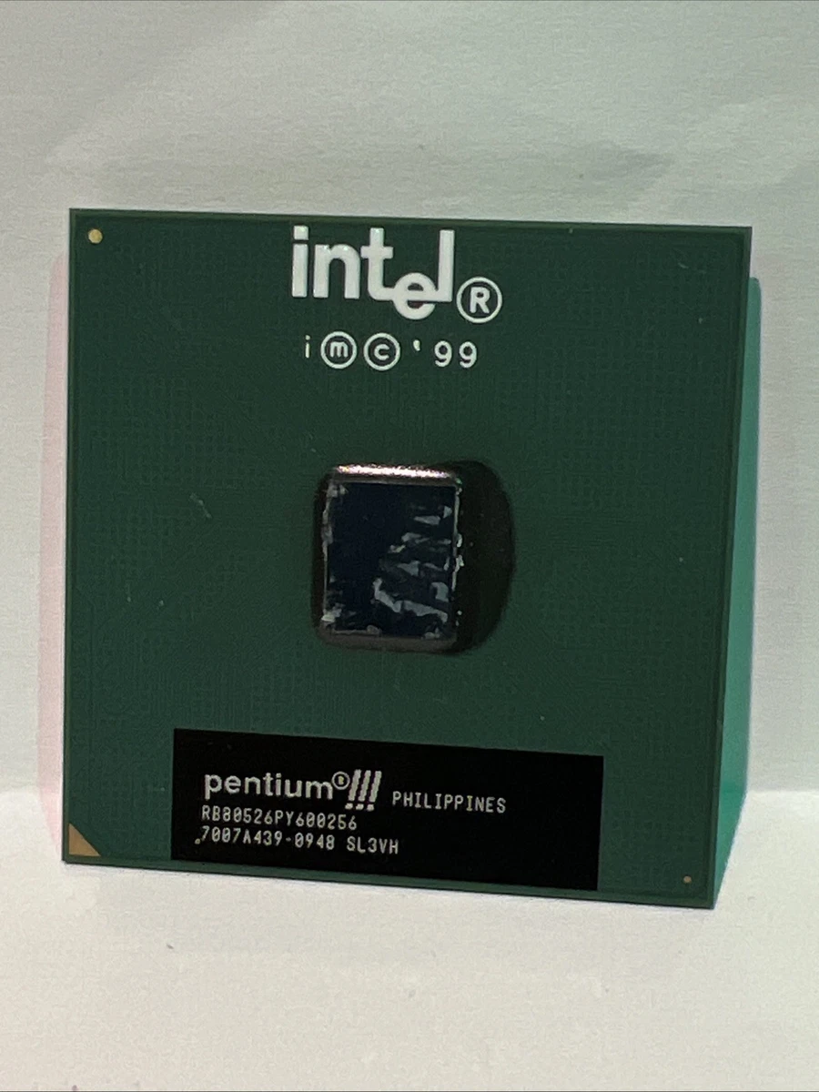 Processeur Pentium III – Slot One – 450 MHz – Bus 100 – Cache 512 Ko – Occasion