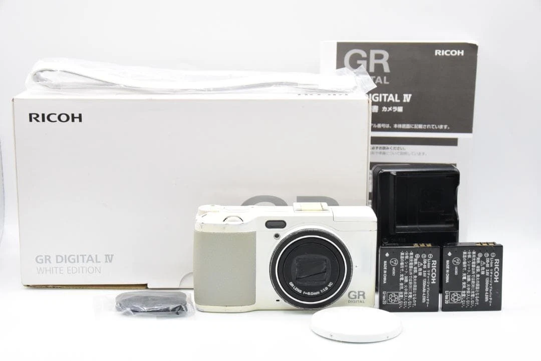 RICOH　GR DIGITAL Ricoh GR IIIx High-Resolution Digital Camera with Hybrid AF System