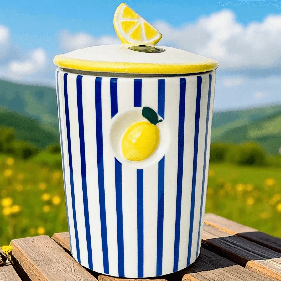 NWT Gorgeous Luna & Sage Lemon 59 fl Oz Ceramic Jar Container Canister with Lid