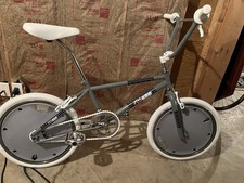 Vintage 1987 Free Spirit FS 880 BMX Bicycle