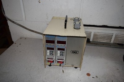 IMS 104303-2 ZN Housing D-M-E DSS-15-12 Temperature Control Controller Unit