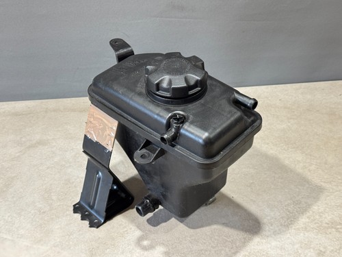 2283500 Behälter Ausgleichsbehälter Kühlmittelbehälter für BMW E92 E93