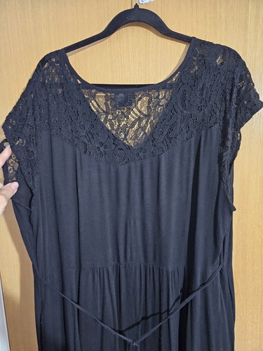 City Chic Women's Dress Size M/18 Very Generous - Picture 4 of 8