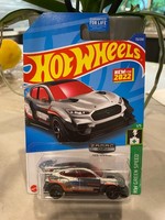 2022 Hot Wheels Walmart Exklusiv Zamac #7 Ford Mustang MACH-E 1400 1/64 GrüN
