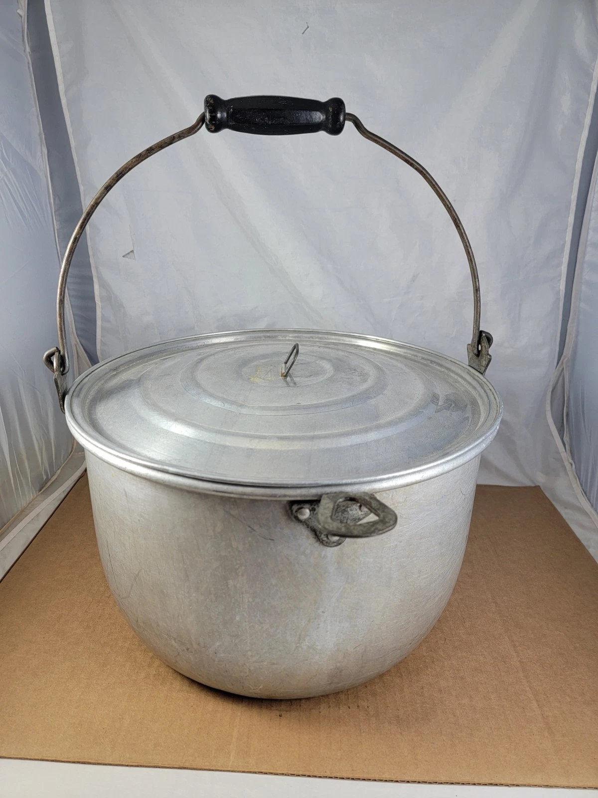 Vtg VIKO Large Aluminum Pot Bail Handle w Wood Grip Stockpot Cauldron 15”x 9”