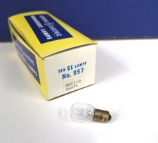2-PK General Electric GE 957 9.84V .50A MINIATURE BULB Light LAMP NEW 26671