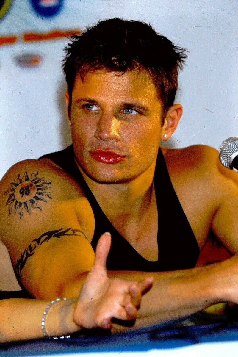 Nick Lachey Back Tattoos #nickdrake #tattoo | TikTok