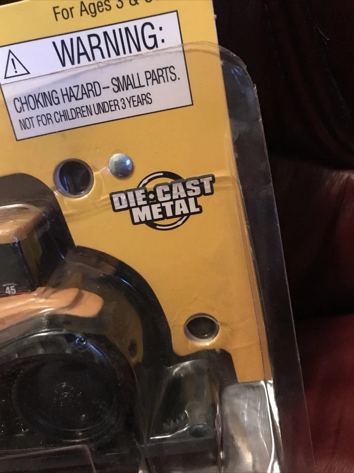 Ertl CAT Challenger 45 Ag Trailer Hauling Set Die Cast Metal NEW SEALED - Image 4 of 4