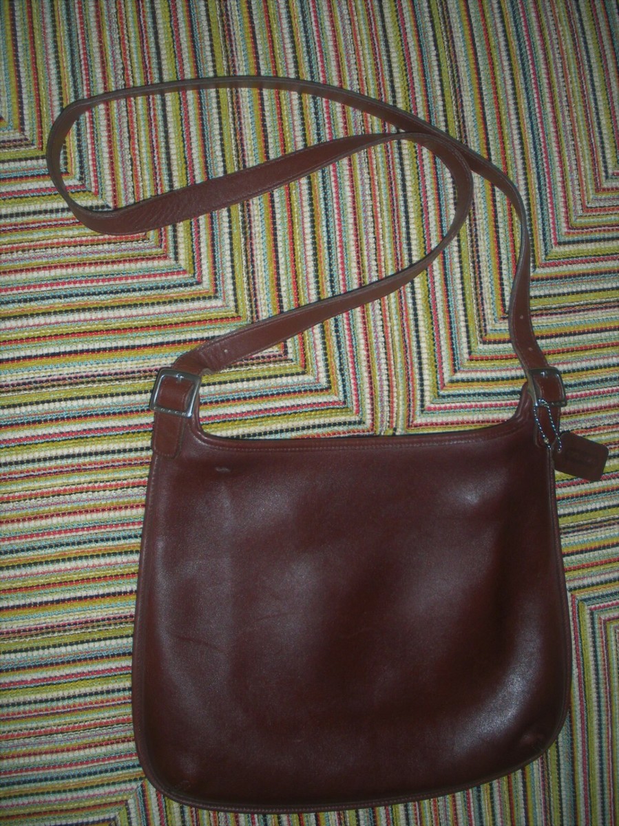 vintage COACH コーチ ボディバッグ ブラウン レザー Coach Vintage Hipster Brown Glovetanned Leather Cross-Body Serial