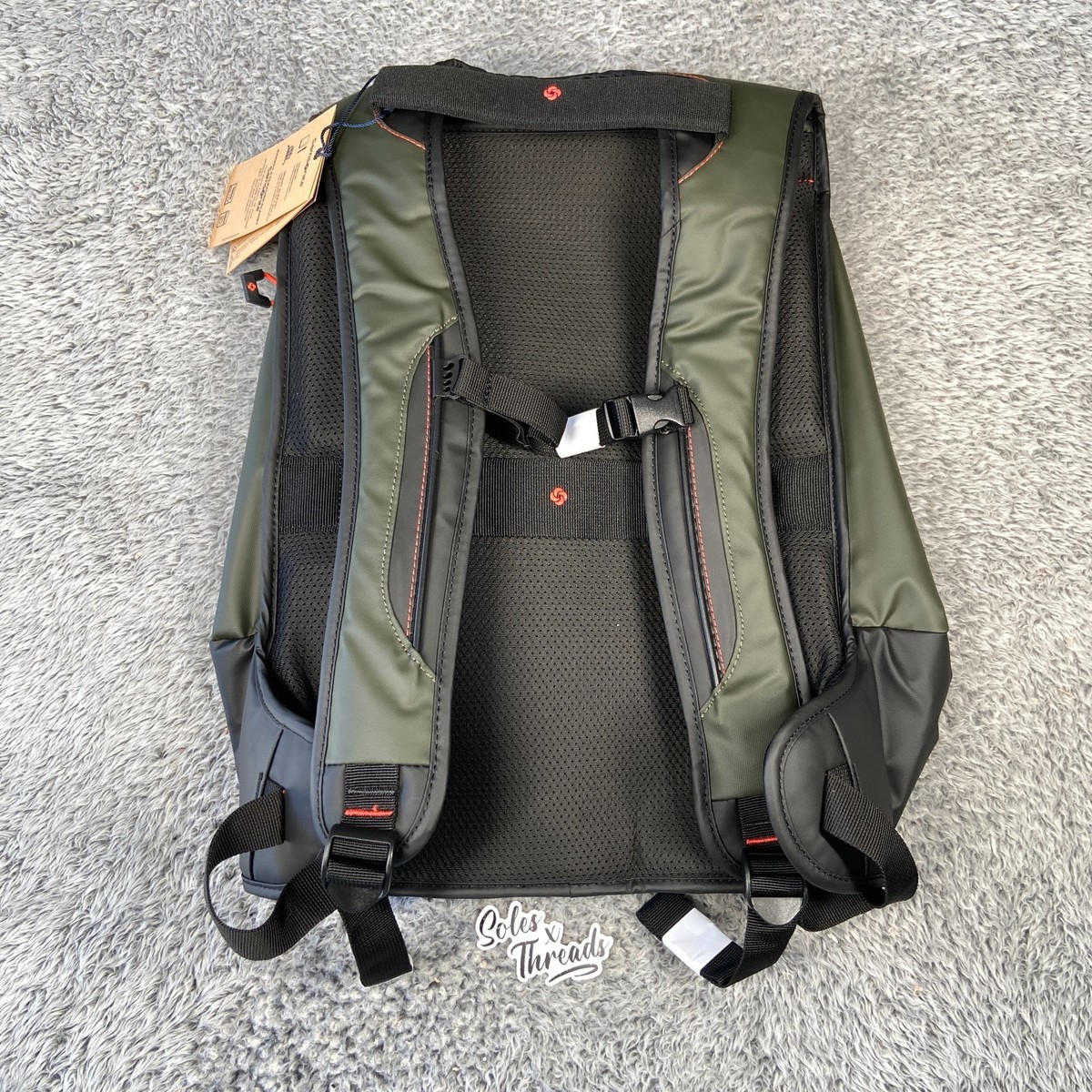 ににページ ECODIVER LAPTOP BACKPACK L 140872 von Samsonite – Laure Bags