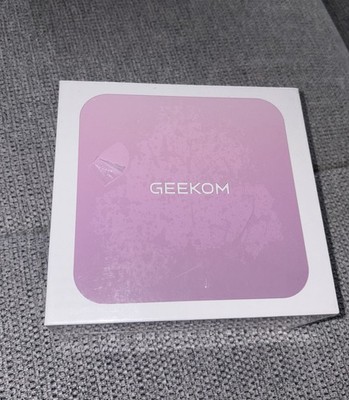Geekom A6 Pink Edition AMD Ryzen 7 6800H 32GB/1TB Neu