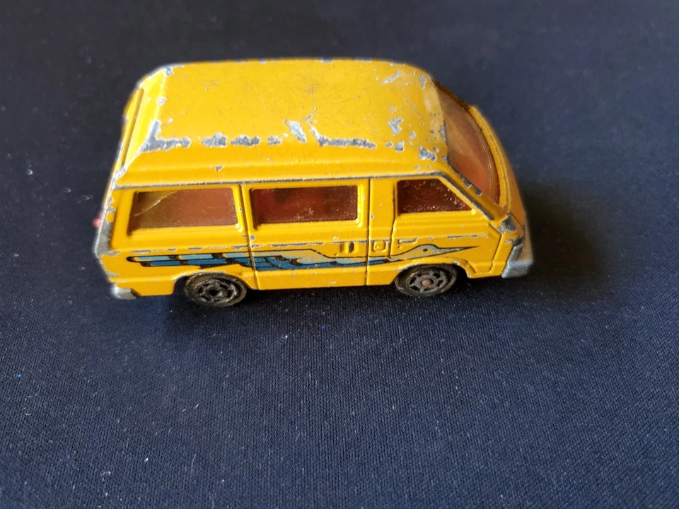 (472) Toyota Lite Ace Majorette jaune 216 1:52 - Photo 3/4