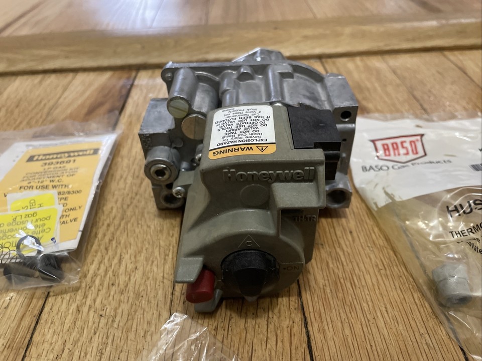 Honeywell VR8200C6008 Gas Valve eBay