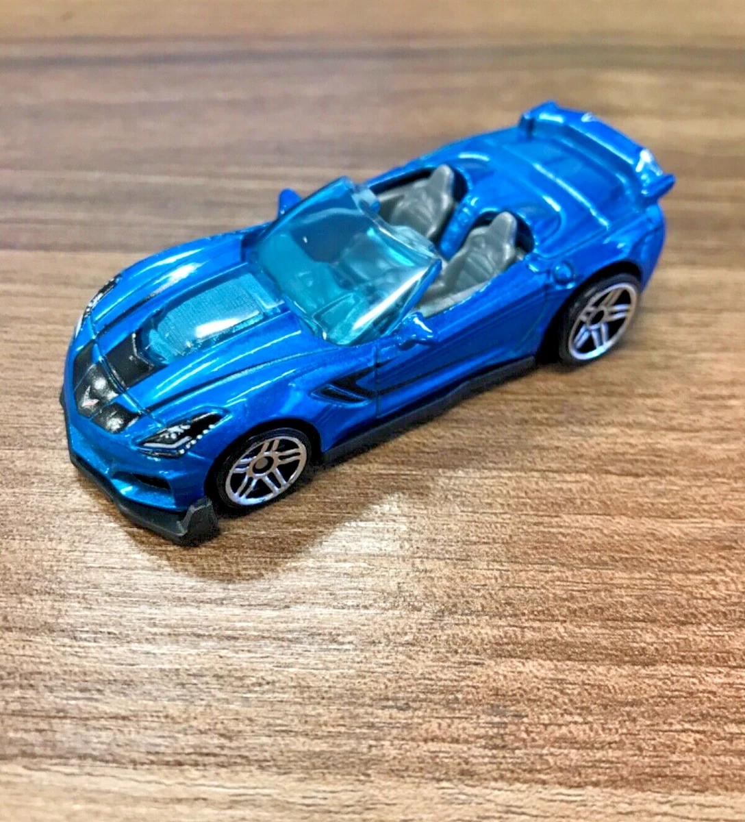 Hot Wheels 19 Corvette ZR1 Convertible HW 22 Horsepower 5 Pack Blue VHTF